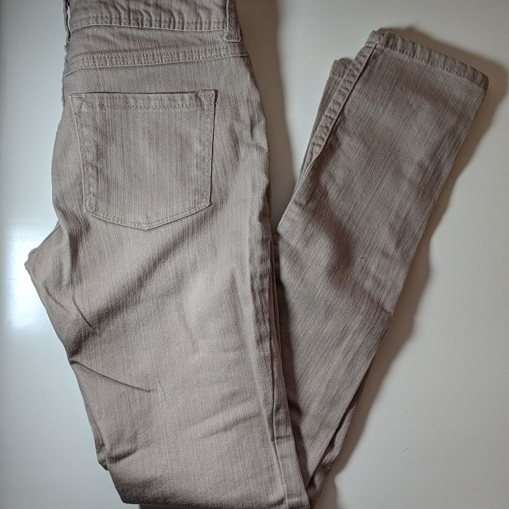 Mudd Jeans Khaki pants cream color
